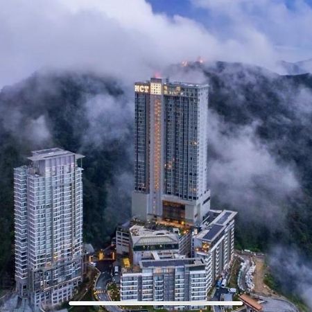 Topsuites At Ion-Delemen เก็นติงไฮแลนด์ ภายนอก รูปภาพ